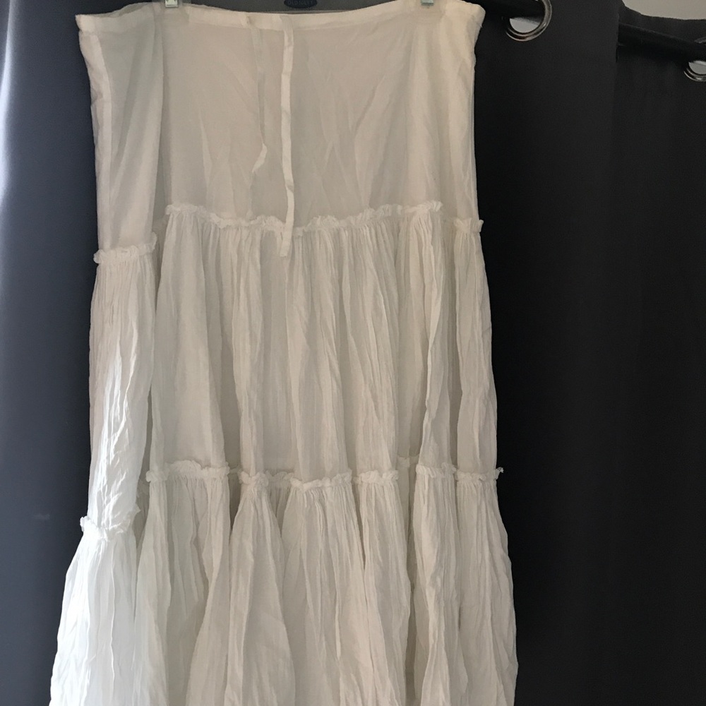 Low rise Mid length old navy skirt with tie waist